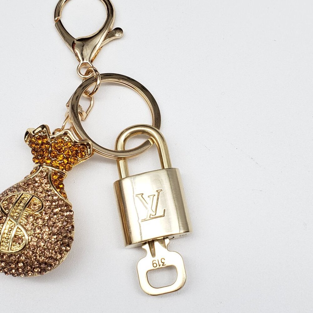 Authentic Louis Vuitton Padlock & Key Gold ✨Unbranded Bag Charm Keychain - Picture 7 of 8